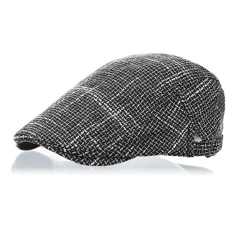 Woolen Buckle Beret — Black